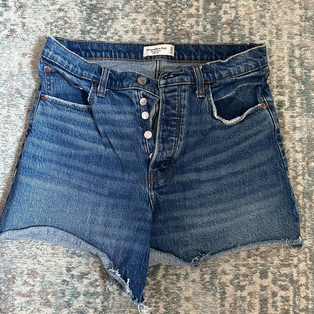 Abercrombie High Rise Dad Jean Shorts - Size 30/10
